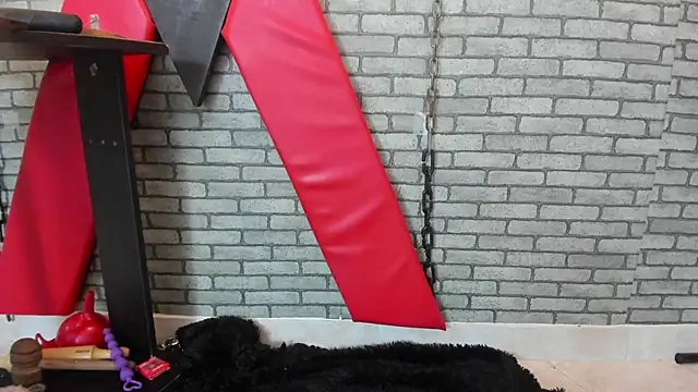 hillary_bigbutt 라이브 XXX 채팅