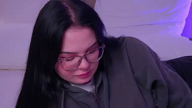 CindyMil 라이브 XXX 채팅