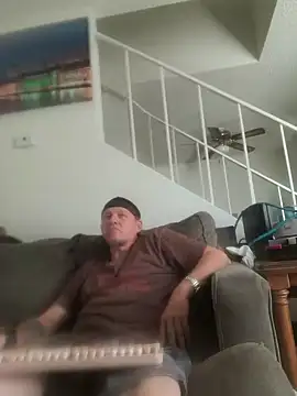 yourMasterisBored Show in webcam