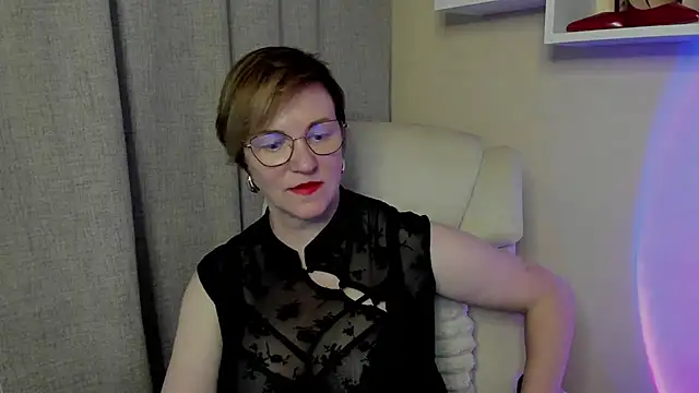 feliziaDesire Live XXX-Chat