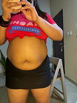 Chat +18 de LioraWance ao vivo