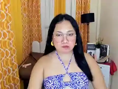 צ'אט XXX בשידור חי של BigCockLexie