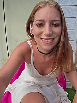 XLisaxx's Live XXX Chat