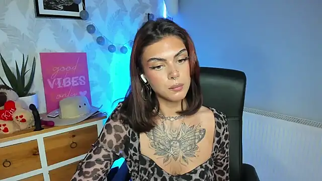 Nova_SIN – Live XXX-chat