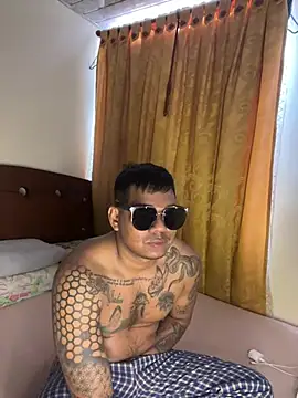 Saipuer31 élő XXX-chatje