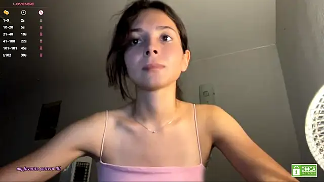 Chatroom XXX en direct de Mikytiki