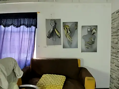 Онлайн чат XXX felipe_colinss