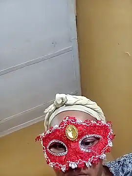 Webkamerová show CaramelLesbianFemmXXX25