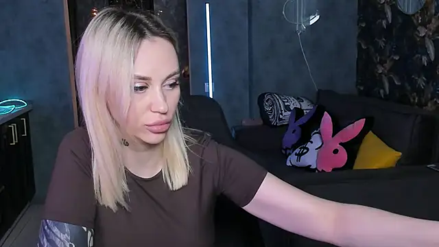 Blckmirrorr – Live XXX-chat