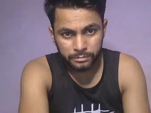 Stubborndesiboy Show Webcam