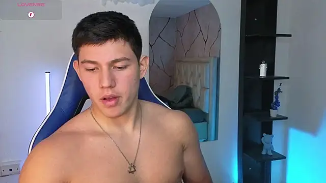 JamesCr_ Live XXX Chat