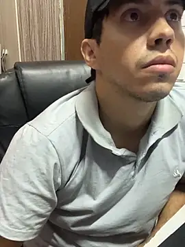 Chat XXX ao vivo de Fer_Ti