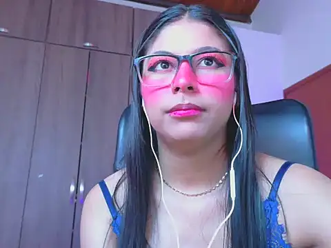 Živý XXX chat _ALLYSON18_