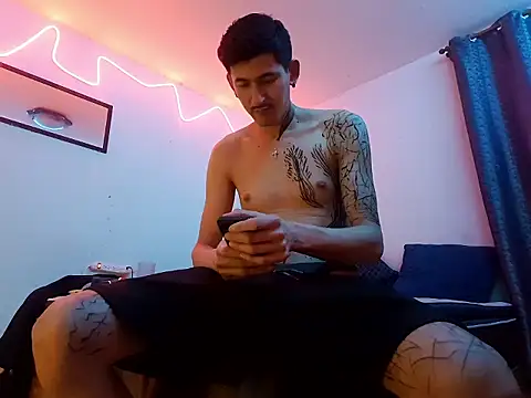 cheekyboyx – Kamerová šou