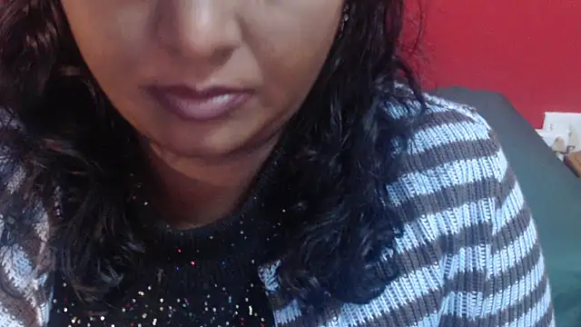 INDIANSIN2 Live XXX-Chat