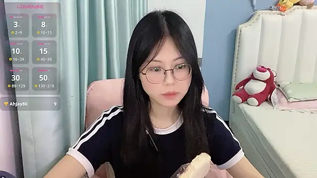 Chat XXX en directo de Luna-666