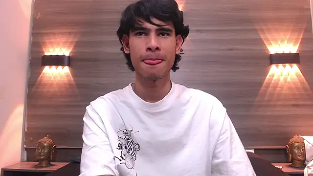 Онлайн  чат XXX Kevin_Brooks1