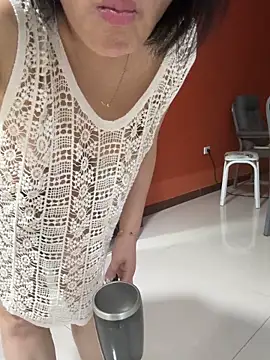 luckybaby666999's Webcam Show