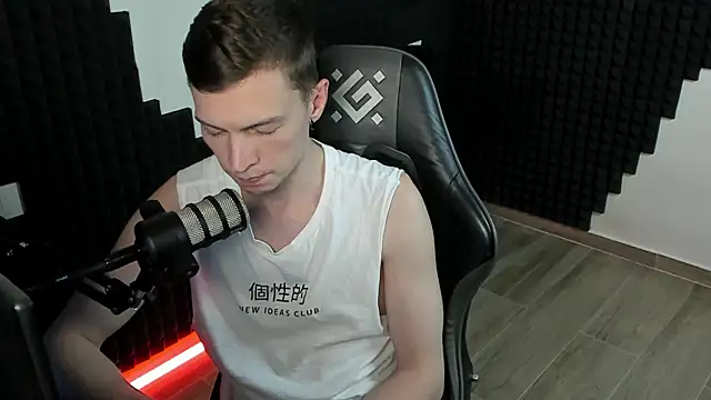 More_than_friend Live XXX-Chat