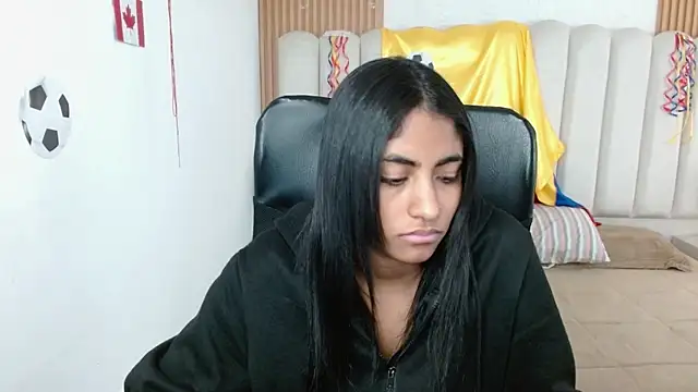 shaneelle 现场XXX聊天