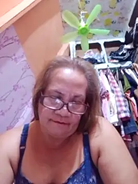 vickyhot1966 Adlı Modelin Canlı XXX Sohbeti
