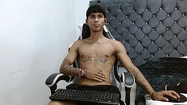 luka_big18's Live XXX Chat