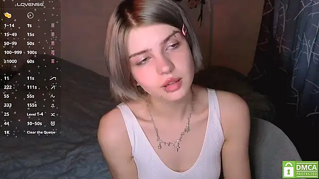 Show modela MoonlightGrace na web-kameri