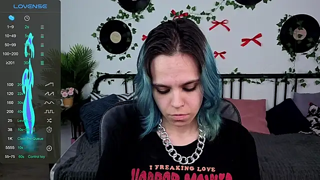 LiraBelle's Live XXX Chat