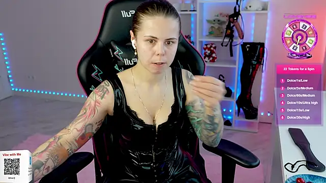 QueenAliceX 라이브 XXX 채팅