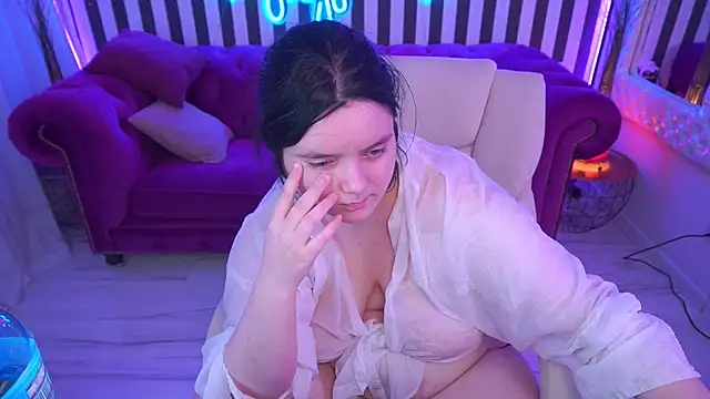 LittleShyy's Live XXX Chat