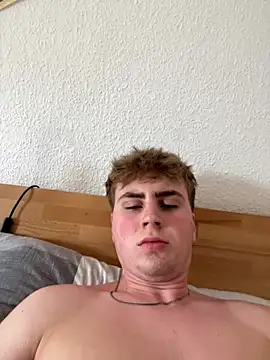 hannes256102 Show in webcam