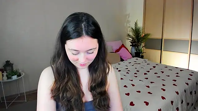 AlluringLookk's Webcam Show
