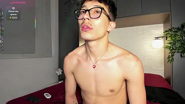 tim__fox Adlı Modelin Canlı XXX Sohbeti
