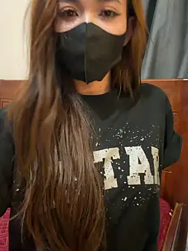 Quynhbabysexy's Webcam Show