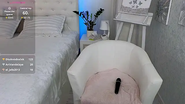 Little__Lunaa: απευθείας συνομιλία ΧΧΧ