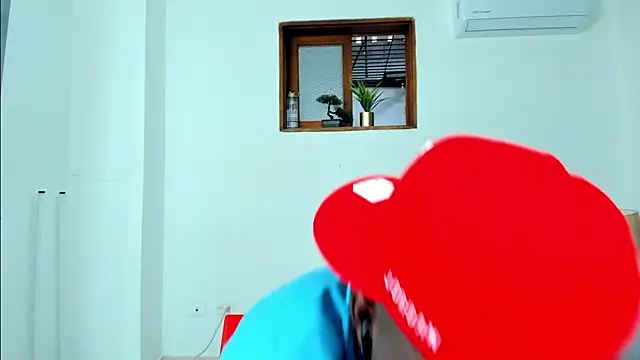 دردشة Dylan_Taylor الجنسية المباشرة