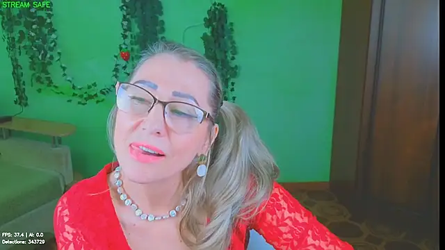 Chat XXX en directo de Habibi_Honeyy