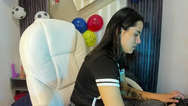 MadisonYoung000 Chat XXX in diretta