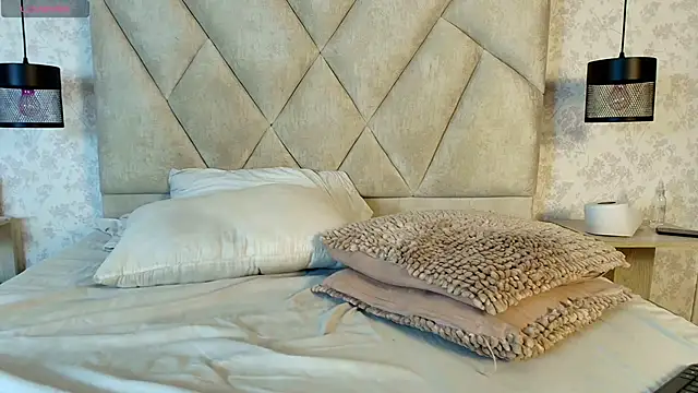 AmbarRaj Adlı Modelin Canlı XXX Sohbeti