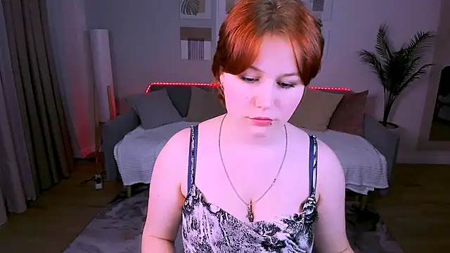 Czat XXX na żywo – MiaLacrice
