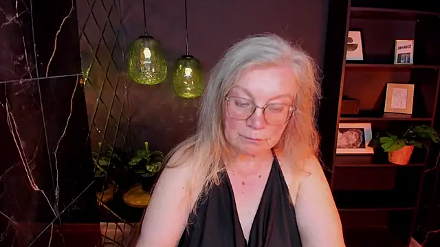 NataliMellow's Live XXX Chat