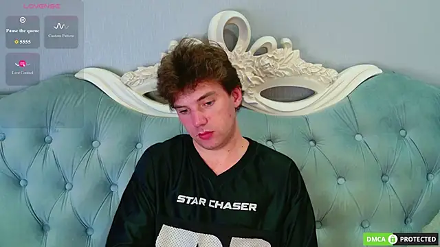 ArthurMeyers XXX чат на живо