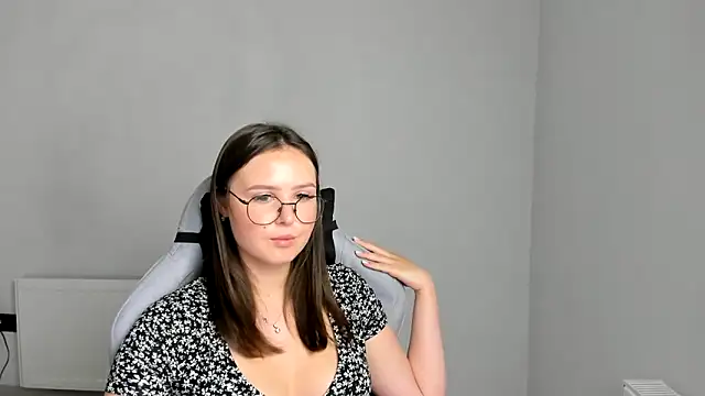 Czat XXX na żywo – Regina_cute_