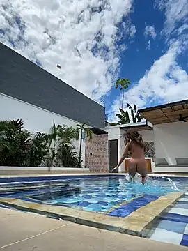 Czat XXX na żywo – EMILIIA_RICHTER__