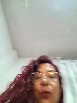 Scarlet_curly8a: απευθείας συνομιλία ΧΧΧ