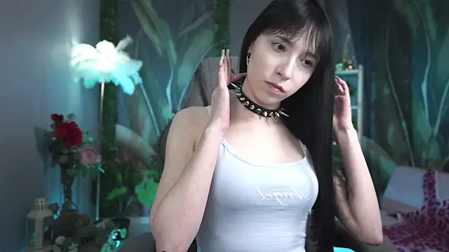 SeraphineSparda's Live XXX Chat