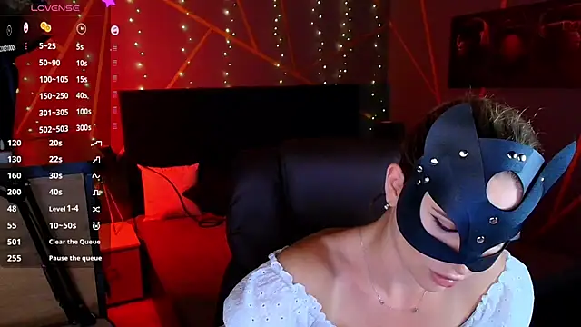 HotWildCat's Live XXX Chat