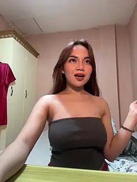 expnsivecandy's Webcam Show