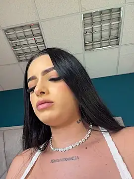 BustyAngelXXX's Live XXX Chat