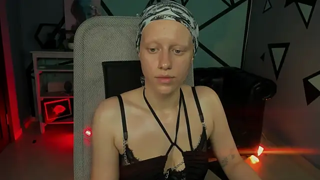 LidaDarknetn Live XXX chat